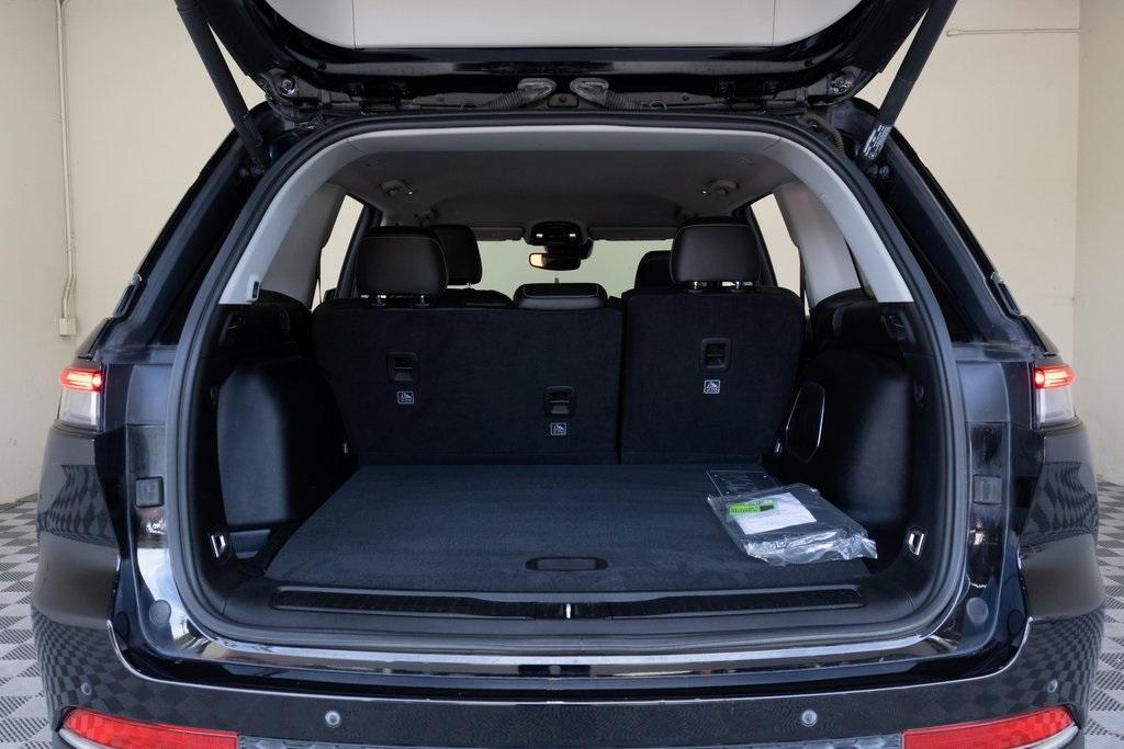 used 2022 Jeep Grand Cherokee car, priced at $23,995