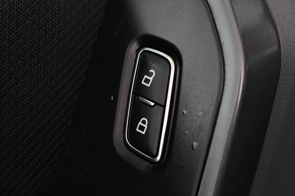 used 2022 Ford F-150 car, priced at $28,995