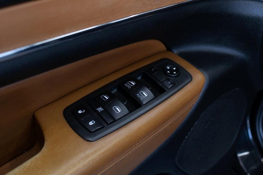 used 2012 Jeep Grand Cherokee car