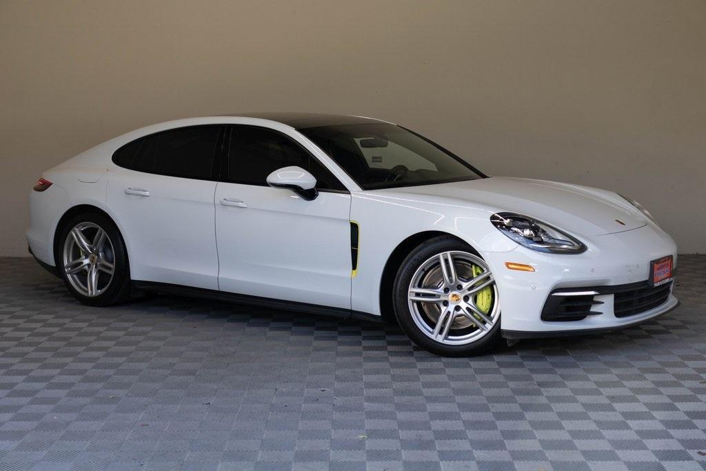 used 2018 Porsche Panamera e-Hybrid car