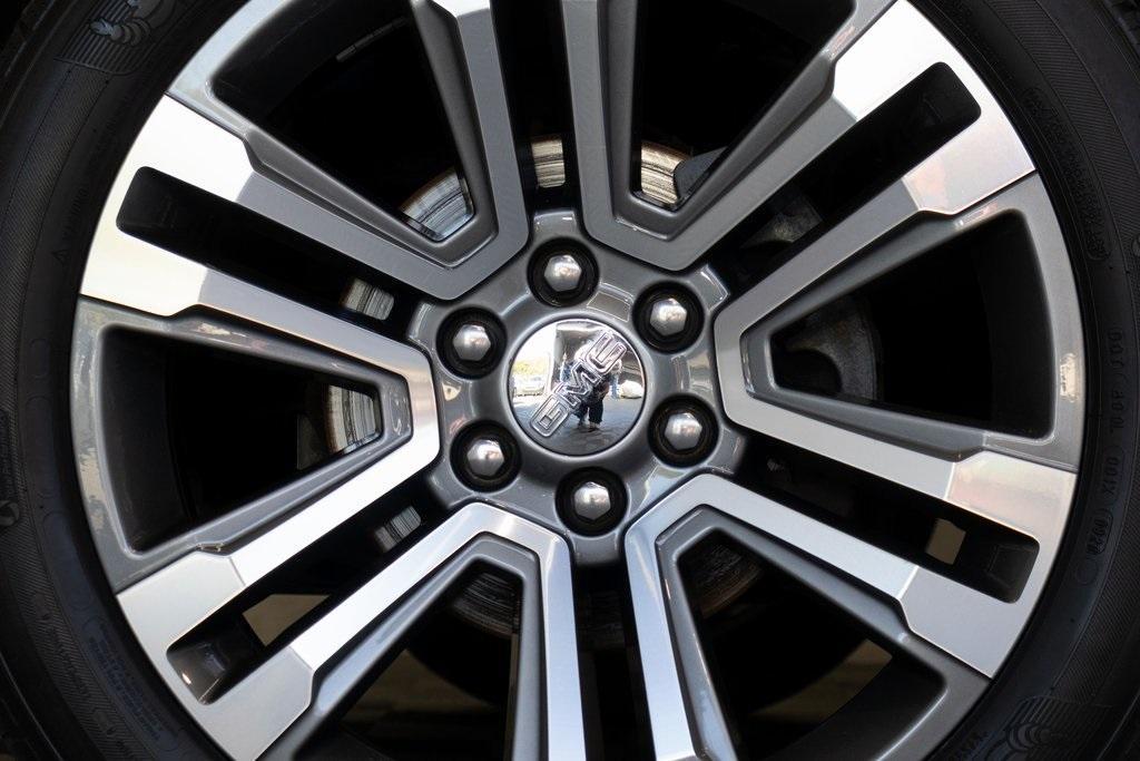 used 2018 GMC Yukon XL car