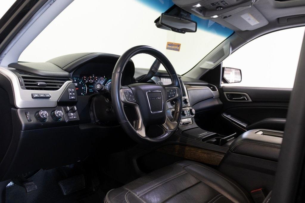 used 2018 GMC Yukon XL car