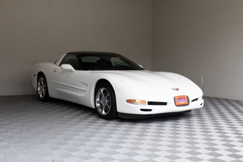 used 2004 Chevrolet Corvette car, priced at $19,995