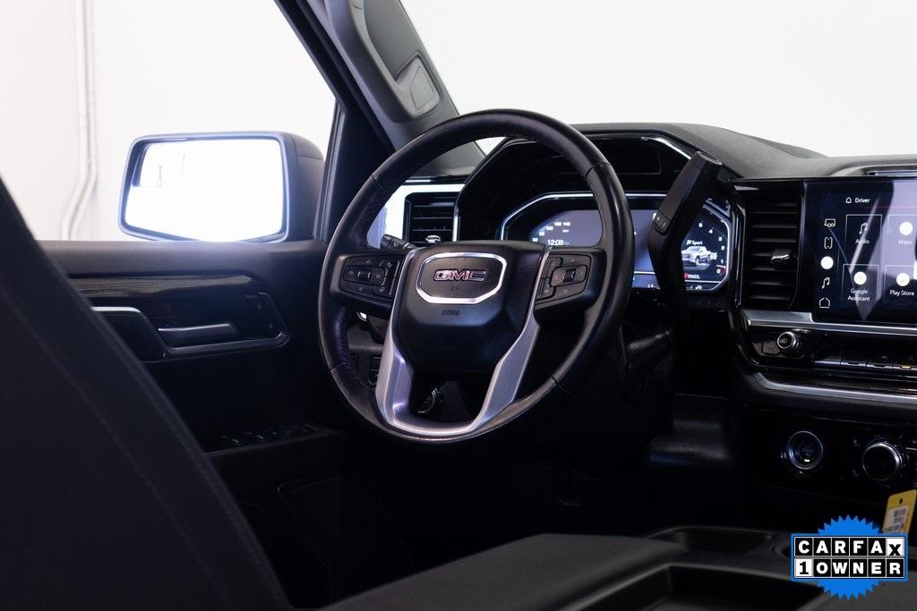 used 2022 GMC Sierra 1500 car, priced at $40,995