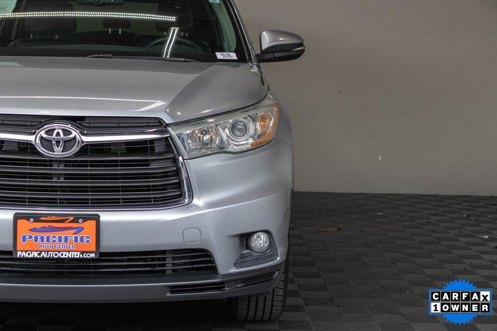 used 2015 Toyota Highlander car, priced at $19,995