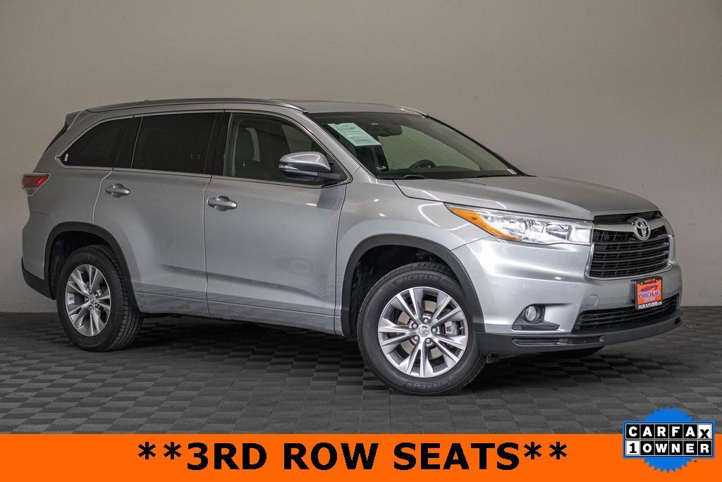 used 2015 Toyota Highlander car, priced at $19,995