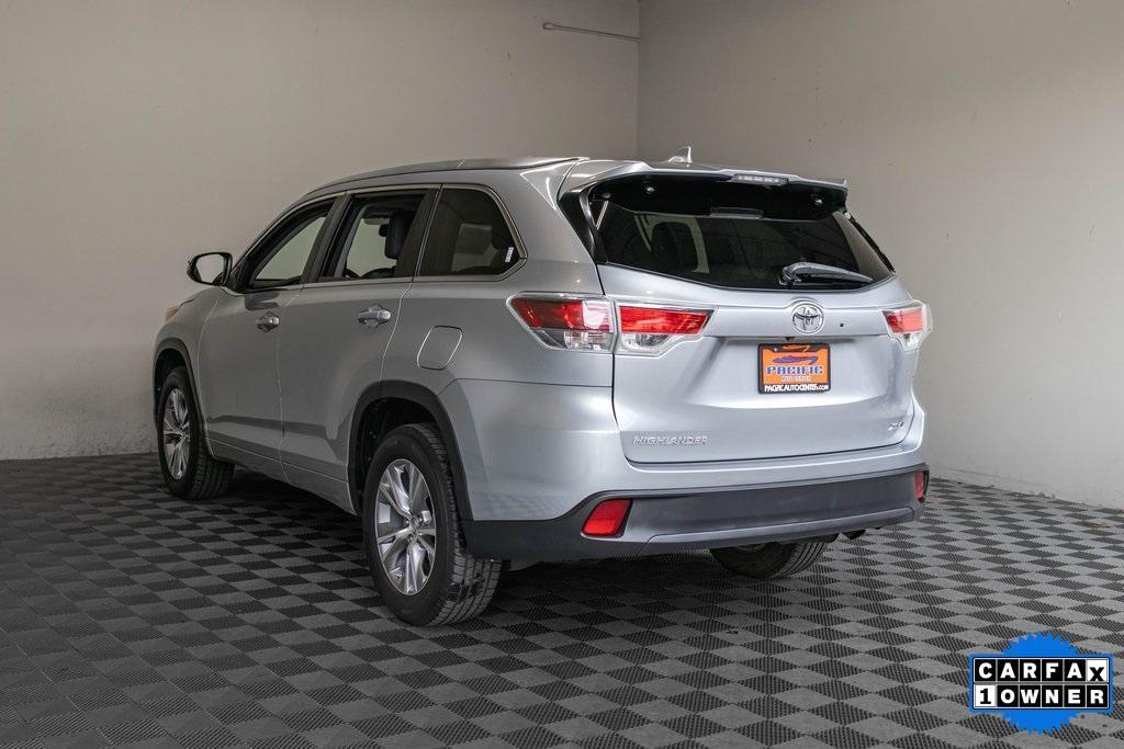 used 2015 Toyota Highlander car, priced at $19,995