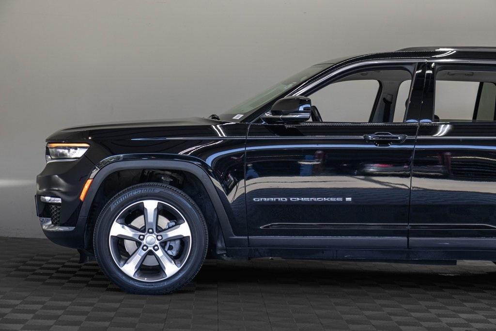 used 2021 Jeep Grand Cherokee L car, priced at $27,995