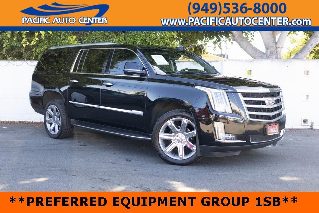 used 2020 Cadillac Escalade ESV car, priced at $38,995