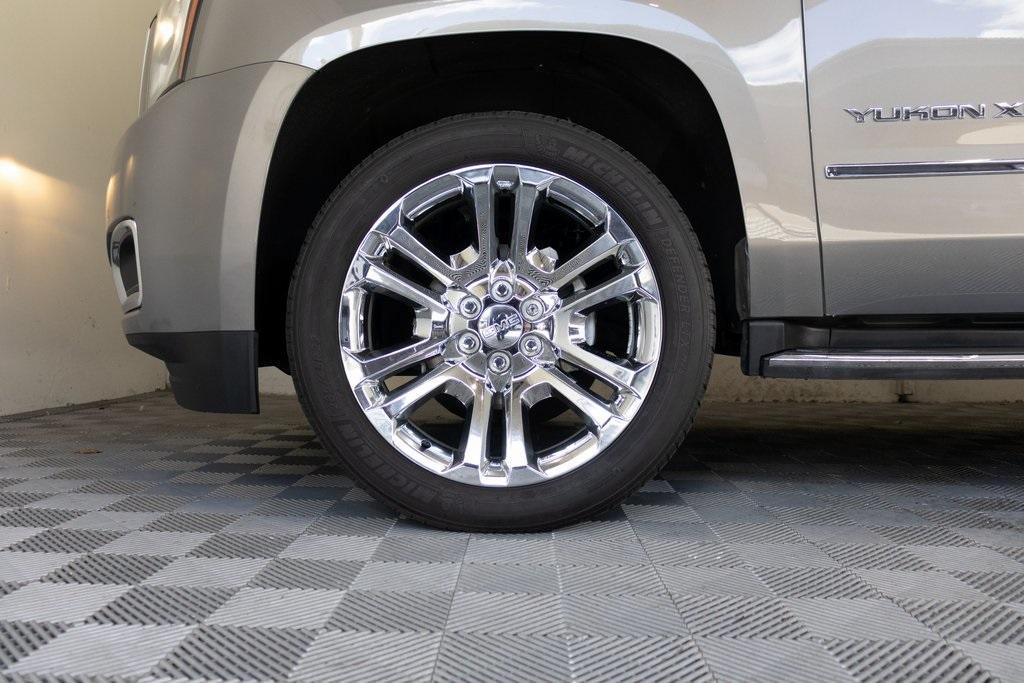 used 2019 GMC Yukon XL car, priced at $26,995