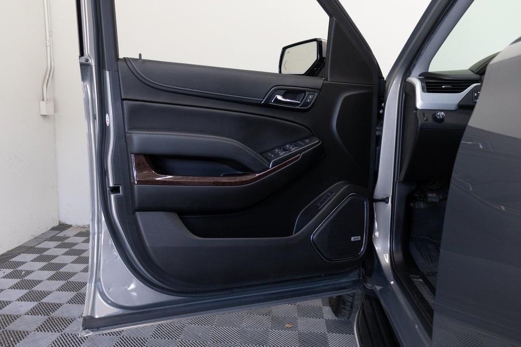 used 2019 GMC Yukon XL car, priced at $26,995