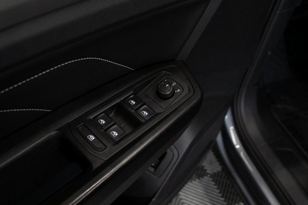 used 2020 Volkswagen Atlas Cross Sport car, priced at $19,995