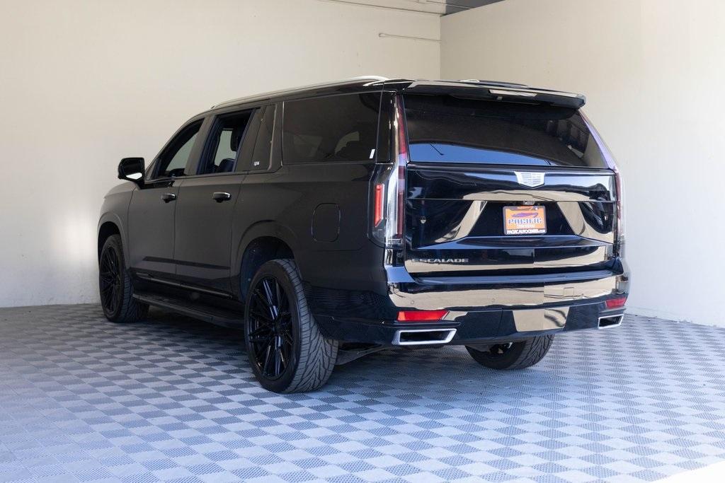 used 2023 Cadillac Escalade ESV car