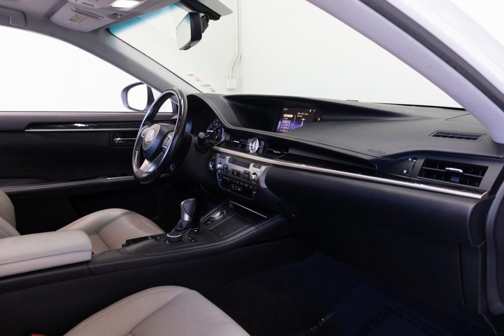used 2016 Lexus ES 350 car