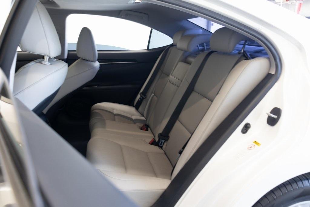 used 2016 Lexus ES 350 car