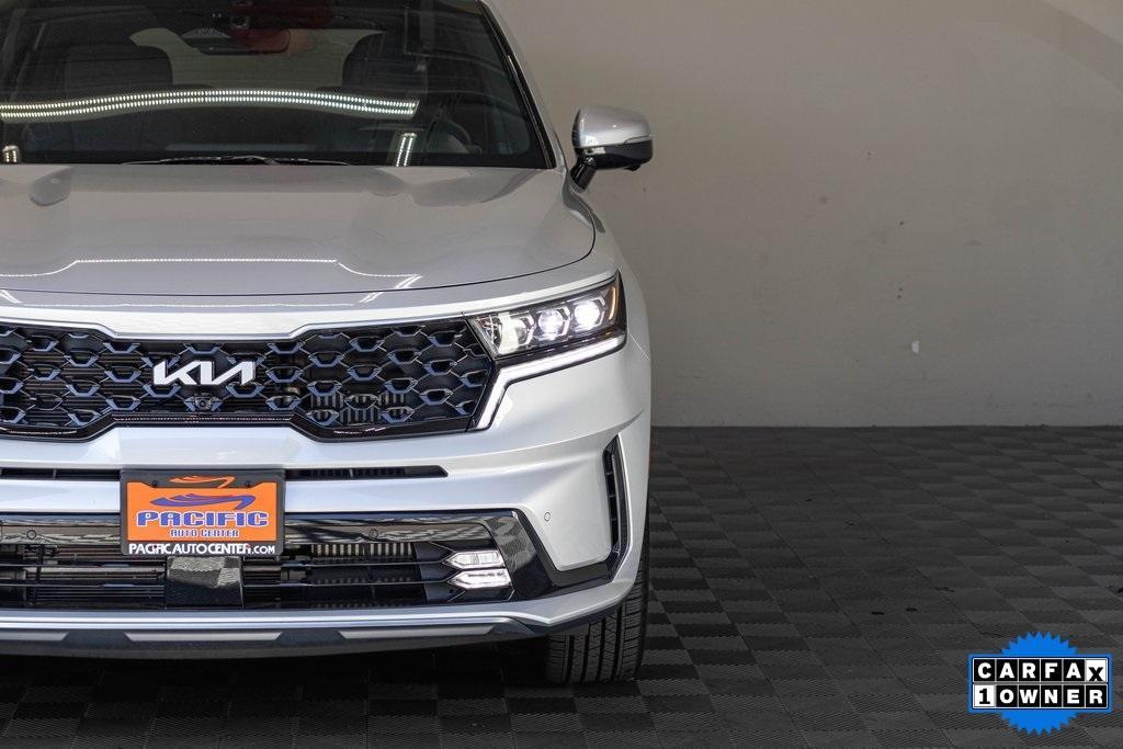 used 2023 Kia Sorento Hybrid car, priced at $36,995