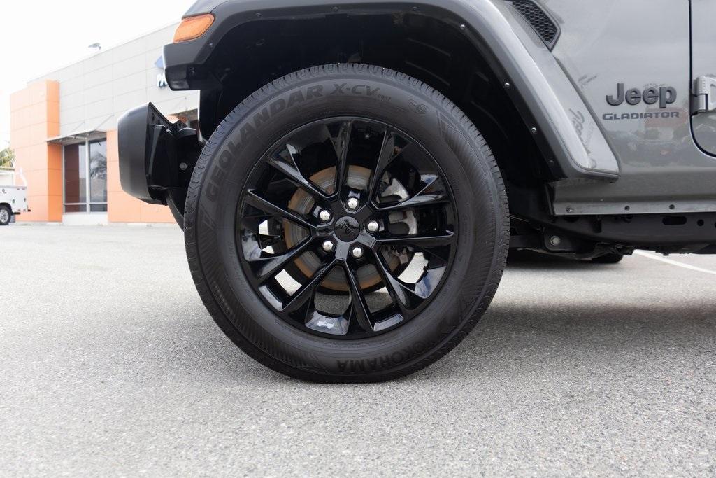 used 2022 Jeep Gladiator car, priced at $28,995