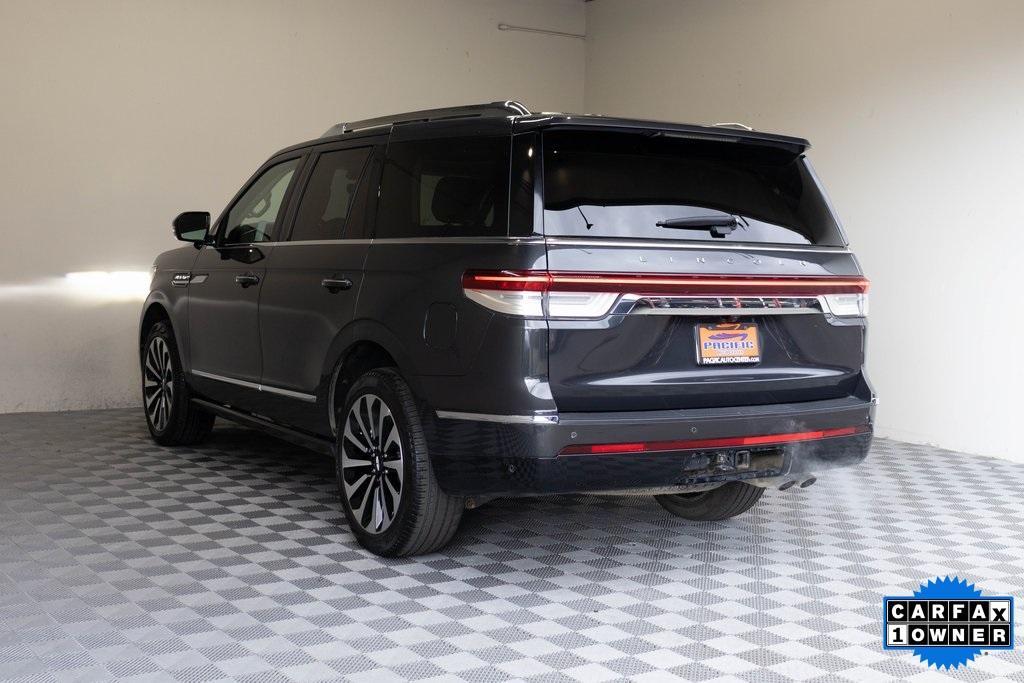 used 2022 Lincoln Navigator car, priced at $59,995