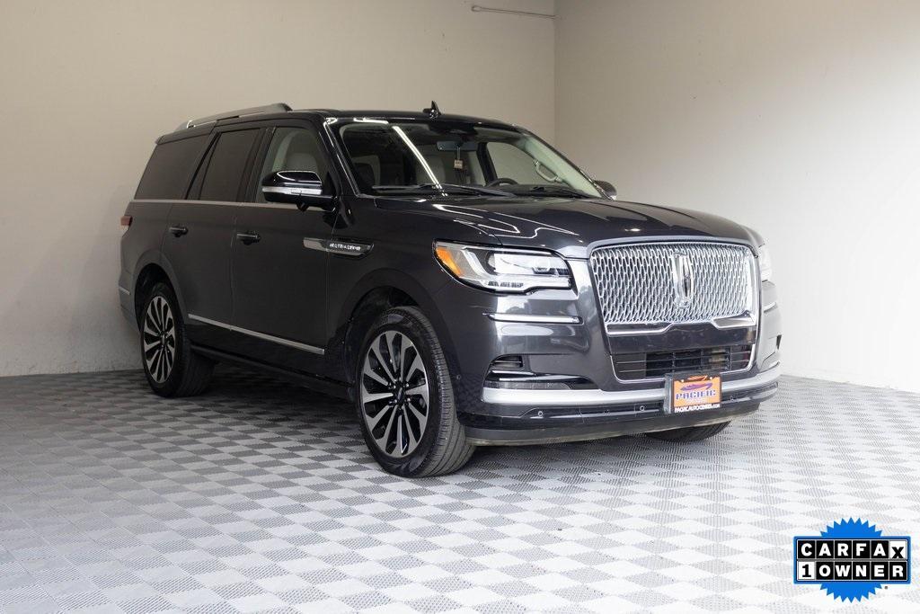 used 2022 Lincoln Navigator car, priced at $59,995