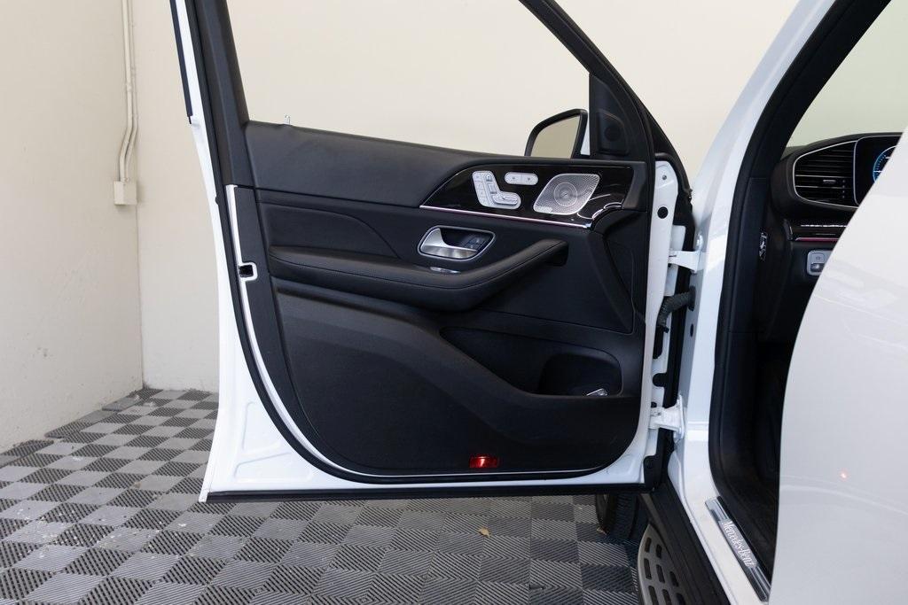 used 2020 Mercedes-Benz GLE 350 car, priced at $31,995