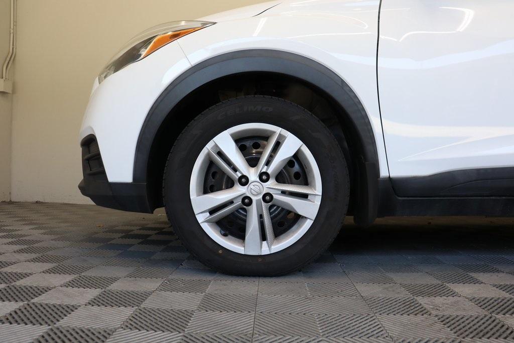 used 2019 Nissan Kicks car