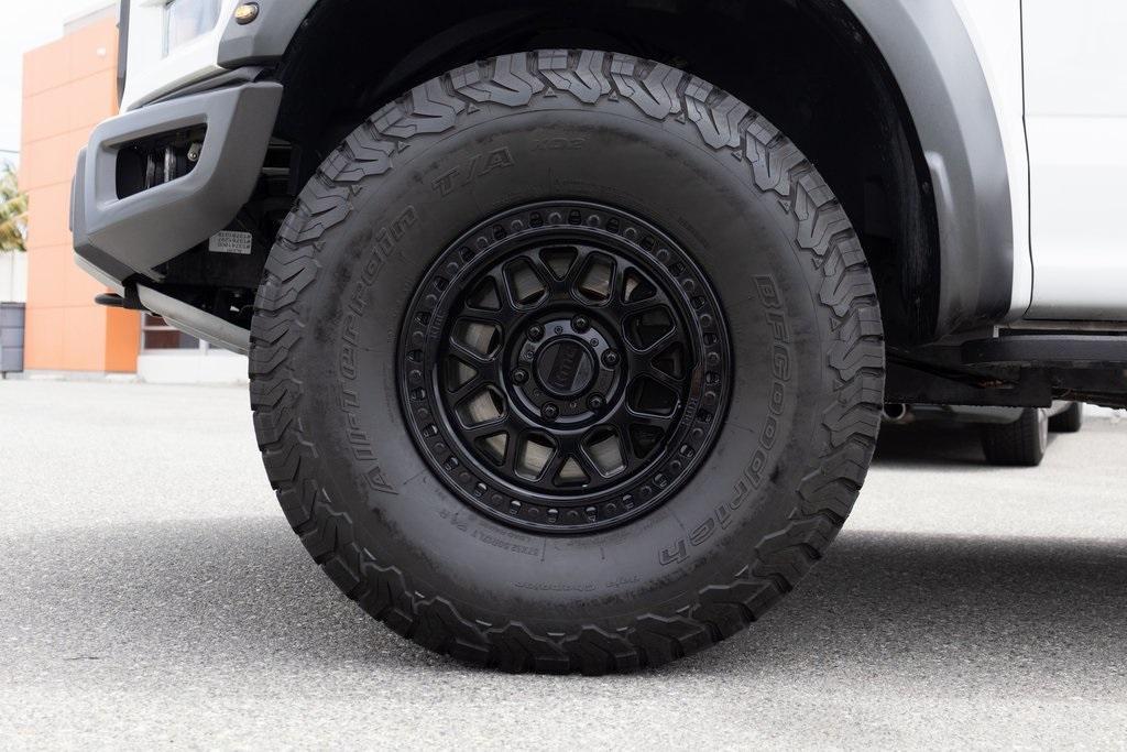 used 2019 Ford F-150 car, priced at $43,995