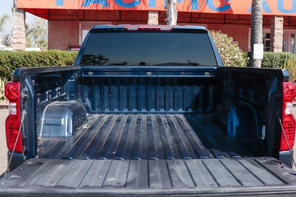 used 2022 Chevrolet Silverado 1500 car, priced at $33,995