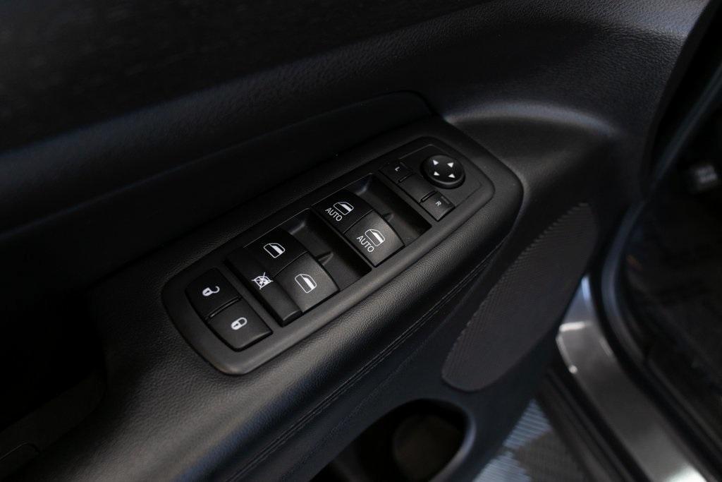 used 2018 Jeep Grand Cherokee car, priced at $15,995