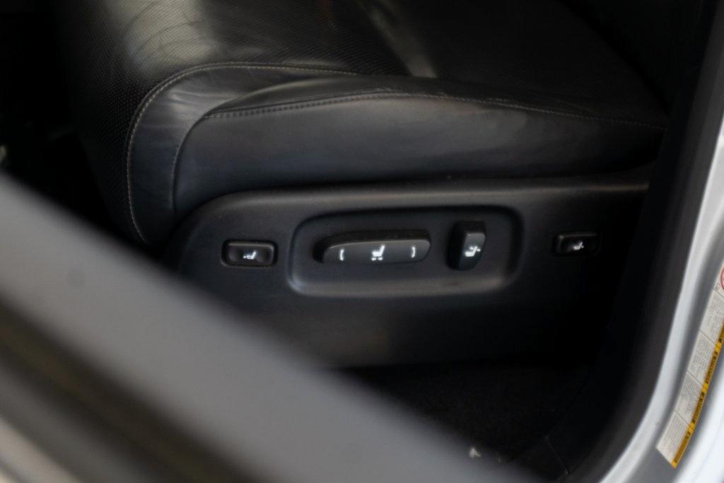 used 2014 Lexus LX 570 car, priced at $26,995