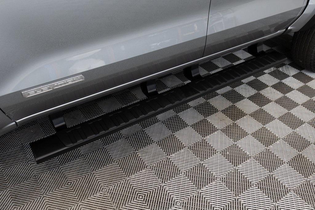 used 2024 GMC Canyon car, priced at $31,995