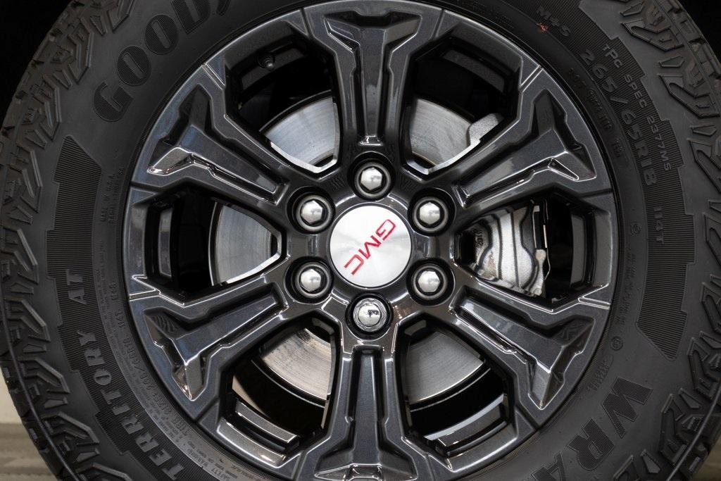 used 2024 GMC Canyon car, priced at $31,995