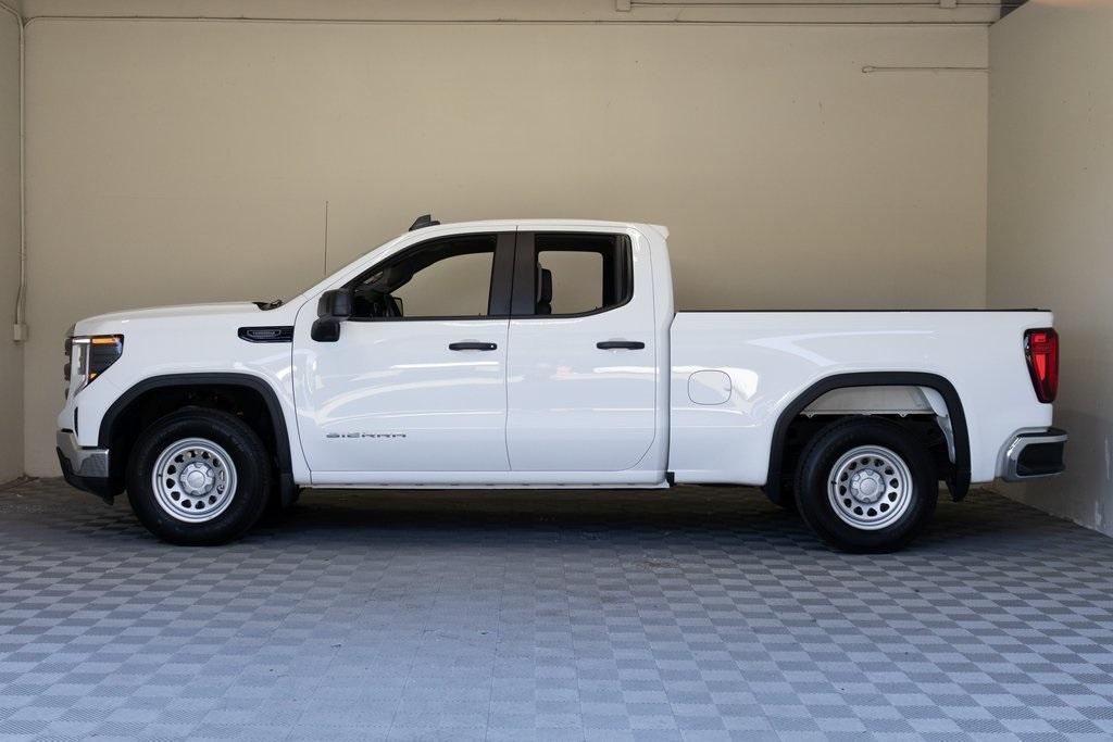 used 2024 GMC Sierra 1500 car, priced at $32,995