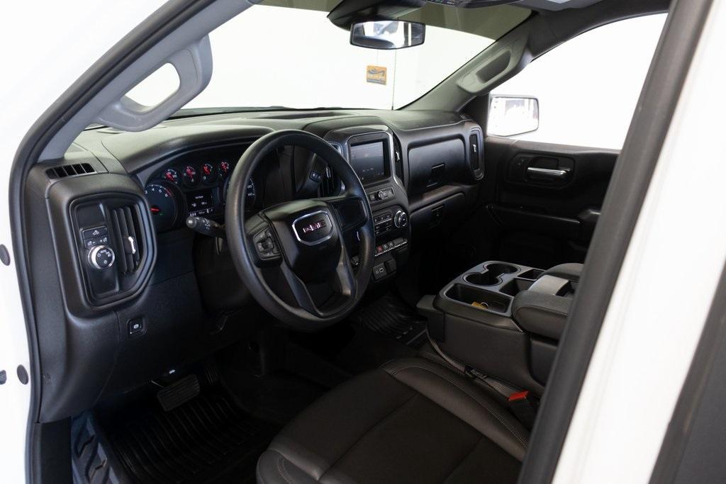 used 2024 GMC Sierra 1500 car, priced at $32,995