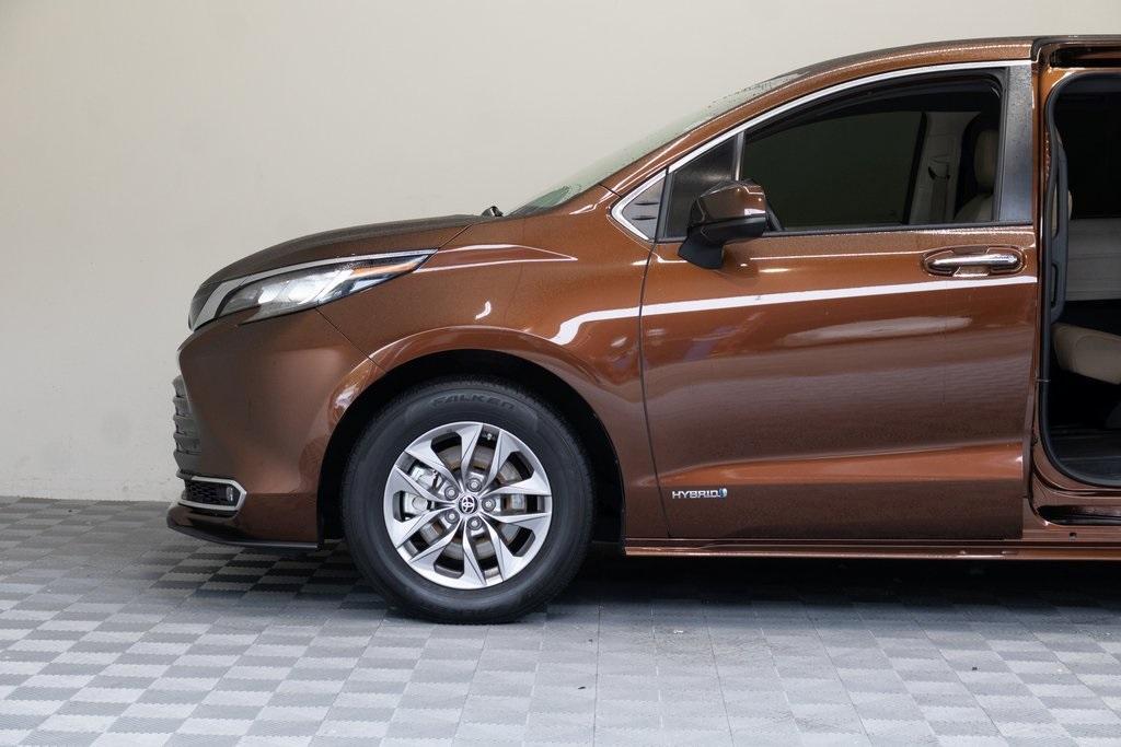 used 2021 Toyota Sienna car, priced at $36,995