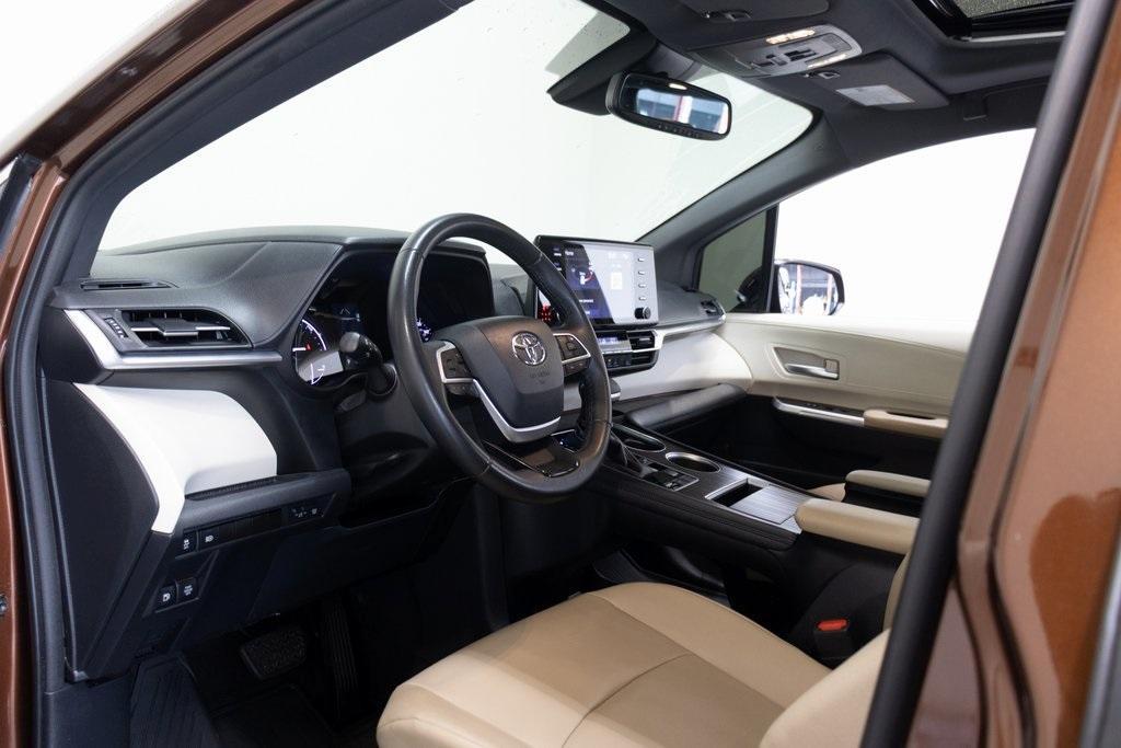 used 2021 Toyota Sienna car, priced at $36,995
