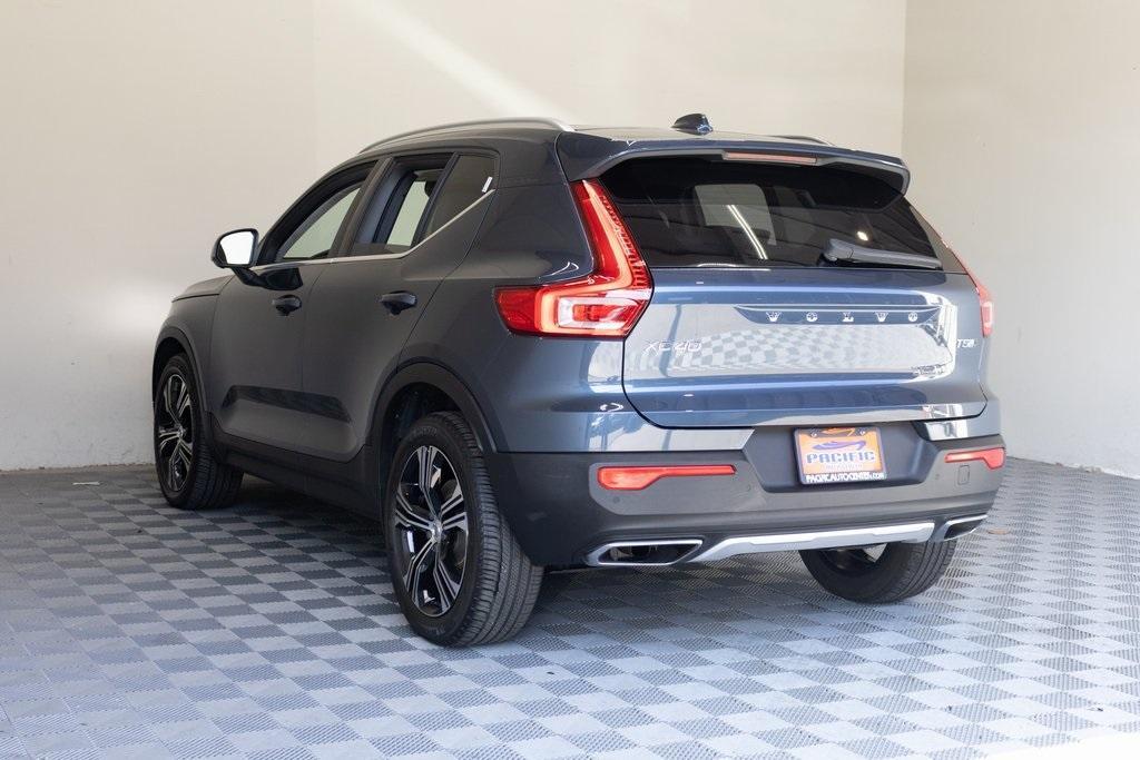 used 2020 Volvo XC40 car, priced at $26,995