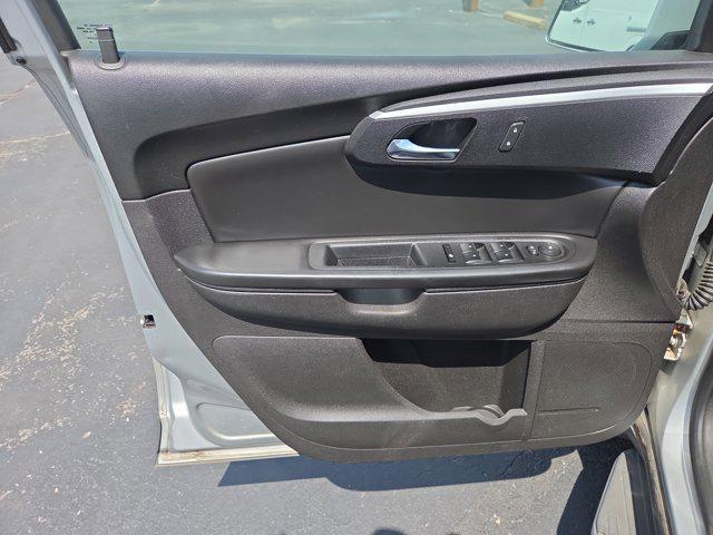 used 2012 Chevrolet Traverse car, priced at $7,750