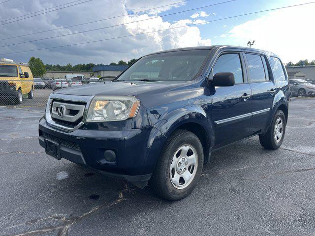 used 2011 Honda Pilot car, priced at $7,995
