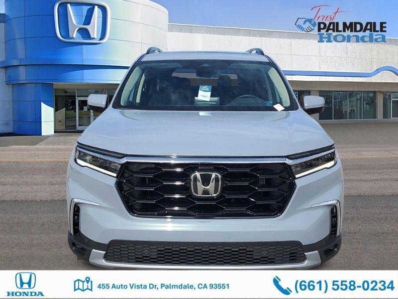 new 2025 Honda Pilot car, priced at $46,950