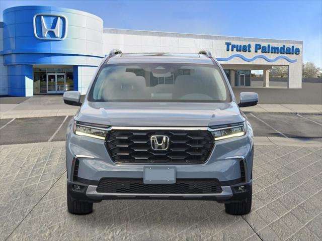 new 2025 Honda Pilot car, priced at $51,305