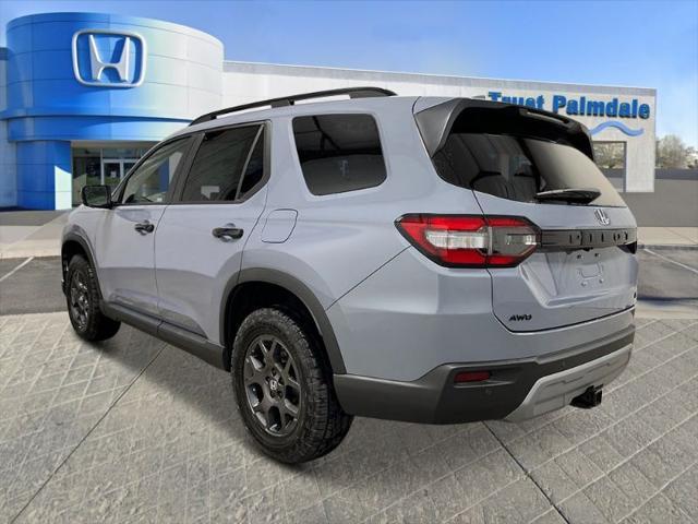 new 2025 Honda Pilot car, priced at $51,305