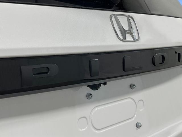 new 2025 Honda Pilot car, priced at $47,505