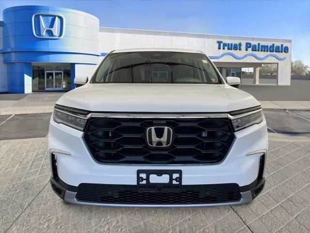 new 2025 Honda Pilot car, priced at $47,505