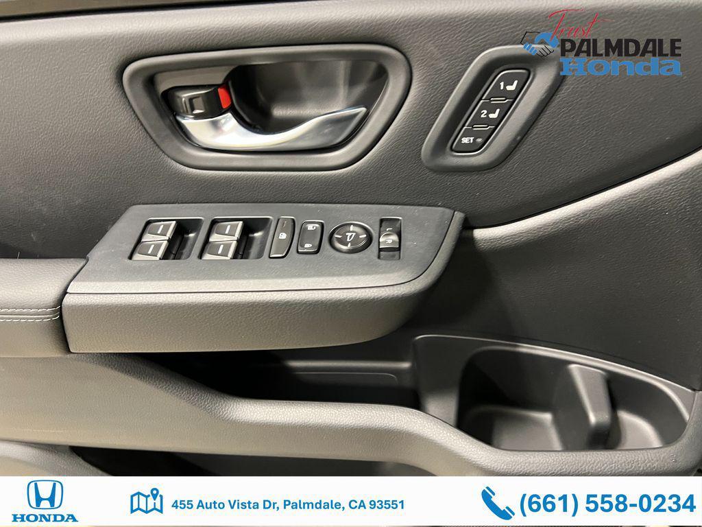 new 2025 Honda Pilot car, priced at $51,550