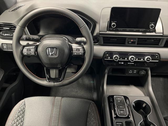 new 2025 Honda Pilot car, priced at $44,205