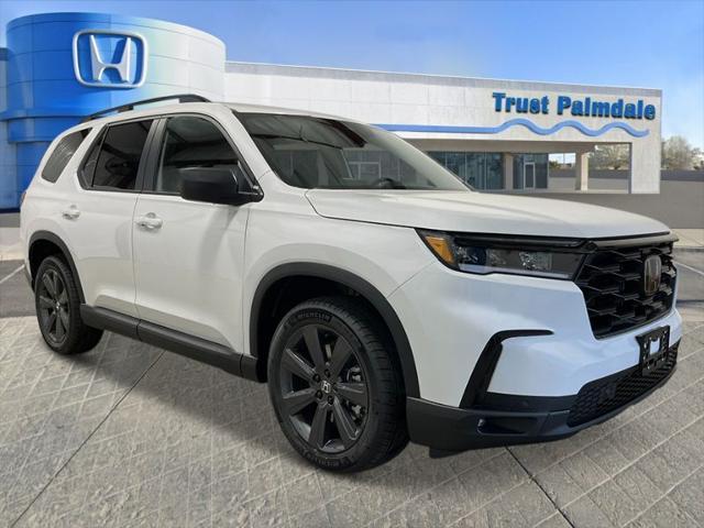 new 2025 Honda Pilot car, priced at $44,205