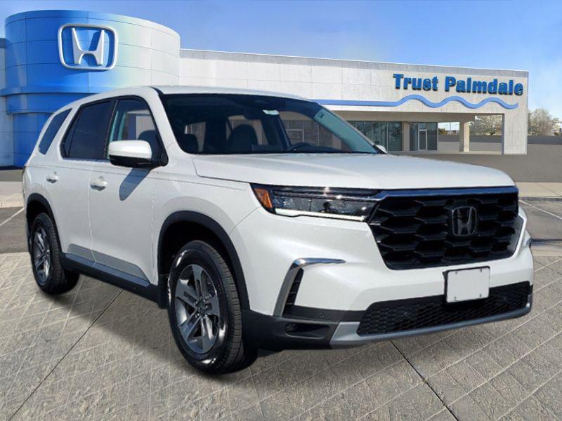 new 2025 Honda Pilot car, priced at $46,135