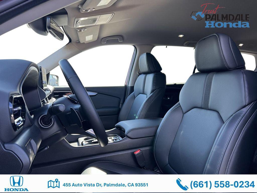 new 2025 Honda Pilot car, priced at $43,225
