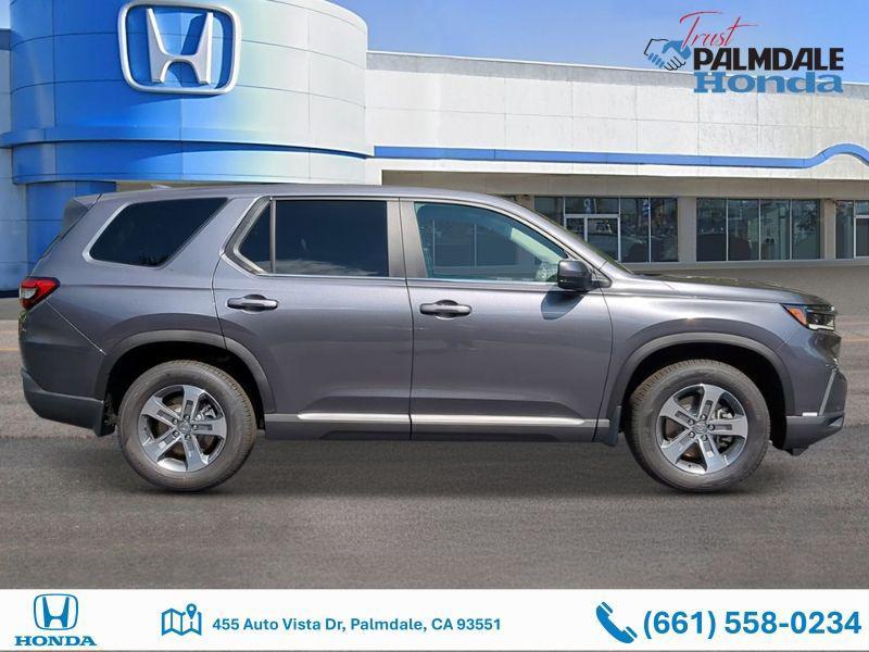 new 2025 Honda Pilot car, priced at $43,225