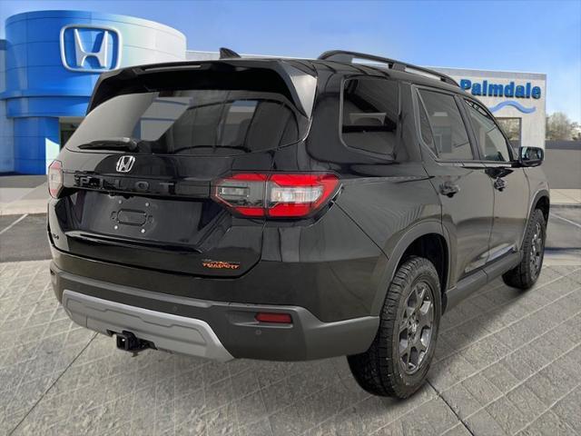 new 2025 Honda Pilot car, priced at $51,155
